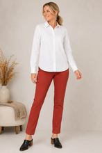 Load image into Gallery viewer, POPLIN BUTTON UP