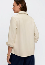 Load image into Gallery viewer, FOXCROFT CREAM JACKET