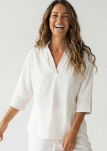Load image into Gallery viewer, Midnight Breeze Contrast Popover Top