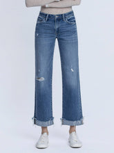Load image into Gallery viewer, MID RISE MEDIUM DARK WASH CUFFED SLIM WIDE JEANS T7245: CHARMING / 28