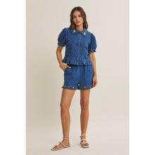 Load image into Gallery viewer, WILD FLOWER WASHED DENIM EMBROIDERY SHORTS WITH POCKETS