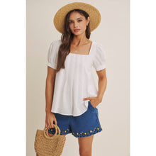 Load image into Gallery viewer, WILD FLOWER WASHED DENIM EMBROIDERY SHORTS WITH POCKETS
