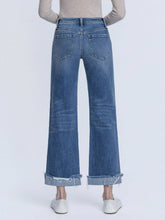 Load image into Gallery viewer, MID RISE MEDIUM DARK WASH CUFFED SLIM WIDE JEANS T7245: CHARMING / 31
