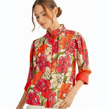 Load image into Gallery viewer, Blushing Bloom Button-Up Top
