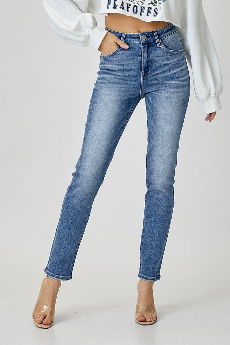 Risen-MID RISE RELAXED SKINNY JEANS
