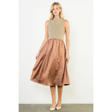 Load image into Gallery viewer, Sleeveless Mixed Media Maxi Dress: BLACK
