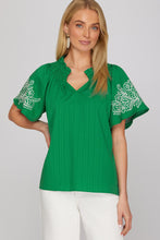Load image into Gallery viewer, SHORT SLEEVE EMBROIDERED TOP
