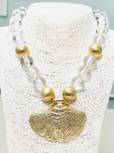 Load image into Gallery viewer, BEACH DAYS NECKLACE
