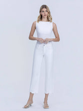 Load image into Gallery viewer, MID RISE UNEVEN FRAYED HEM CROP STRAIGHT JEANS-Vervett

