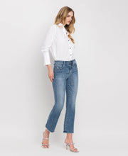 Load image into Gallery viewer, HIGH RISE KICK FLARE JEANS Vervet
