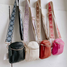 Load image into Gallery viewer, Ellie Crossbody Bag *AS SEEN IN ANTHROPOLOGIE*: Metallic Gold
