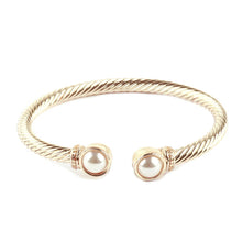 Load image into Gallery viewer, Pearl Cable Cuff Bracelet
