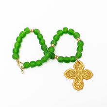 Load image into Gallery viewer, Green African Glass with Susie Cross
