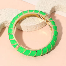 Load image into Gallery viewer, Enamel Spiral Hinged Bangle Bracelet
: Green
