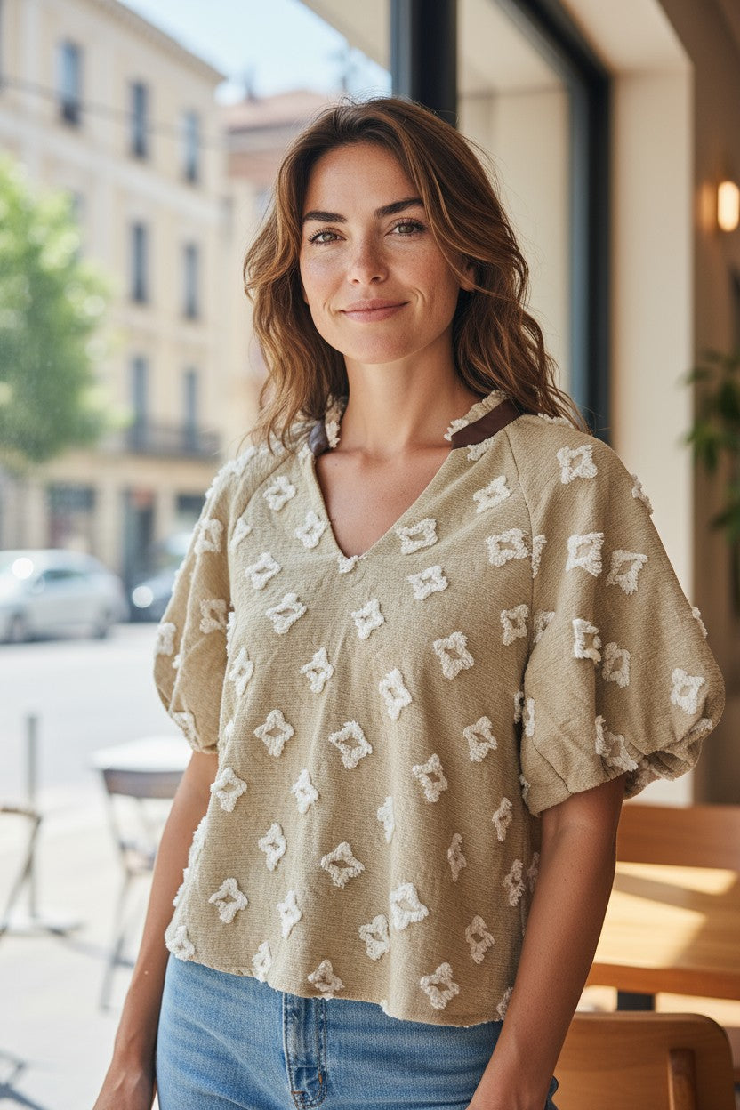 Detailed Knit Puff Sleeve Top