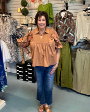 Load image into Gallery viewer, Plus Cotton Poplin Top

