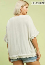 Load image into Gallery viewer, Sarah Scallop Edge Top
