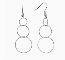Load image into Gallery viewer, 3 CIRCLE DROP EARRINGS
