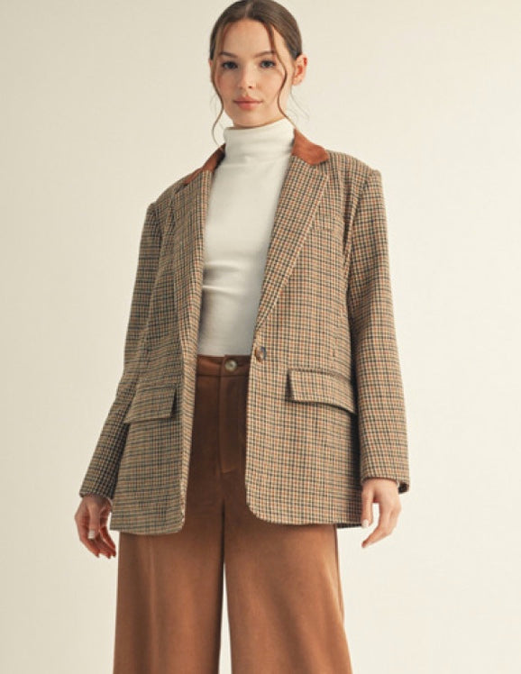/Brandie Blazer