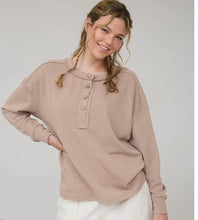 Load image into Gallery viewer, /Henley Long Sleeve Top
