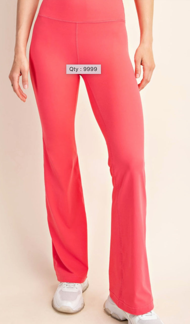 Curvy Flared Leggings