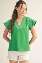 Load image into Gallery viewer, GRACIE V-NECK TOP
