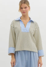 Load image into Gallery viewer, Versatile V-Neck Top
