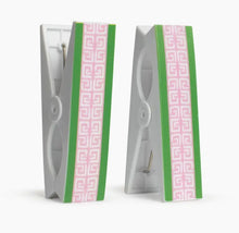 Load image into Gallery viewer, Cabana Beach Towel Clips

