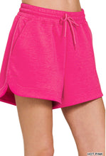 Load image into Gallery viewer, SCUBA ELASTIC WAISTBAND SHORTS WITH POCKET
