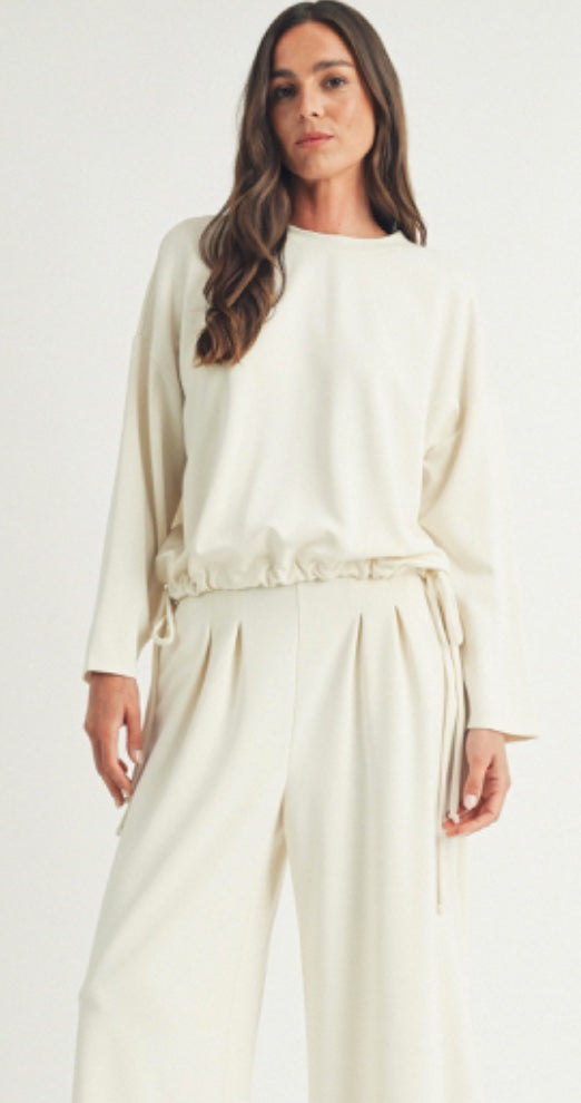 ULTIMATE SOFT LOUNGE TOP
