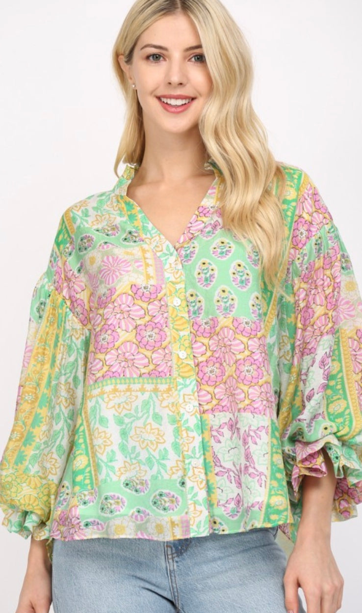 PATCHWORK PRINT 3/4 BUBBLE SLV BLOUSE