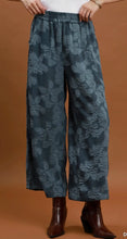 Load image into Gallery viewer, Jacquard Wide Leg Pants

