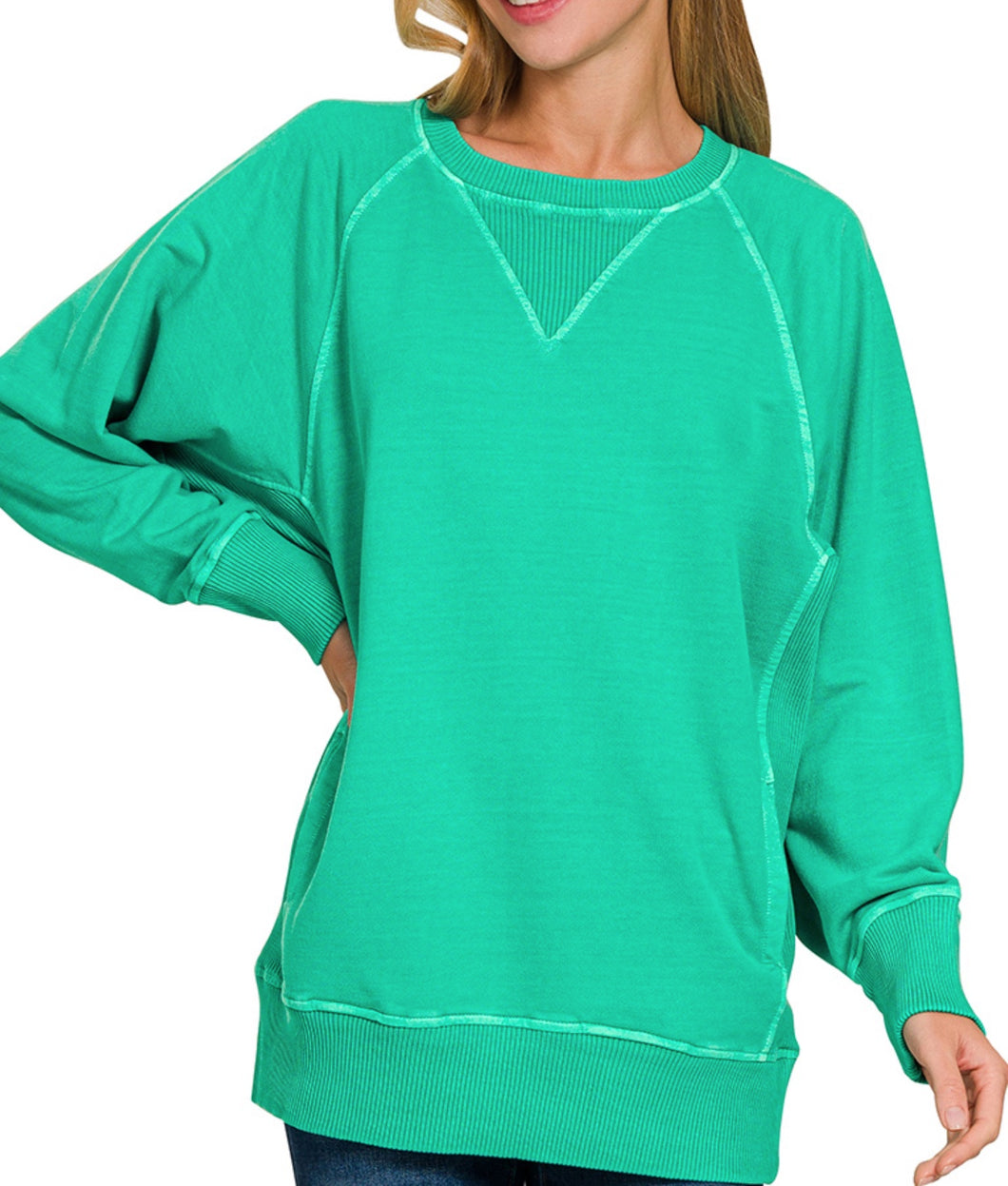 / CURVY Pullover With Pockets