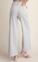 Load image into Gallery viewer, Stretchy Jeans High Rise Front Pocket Wide Leg
