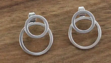 Load image into Gallery viewer, / Ring Brass Post Earrings
