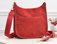Load image into Gallery viewer, FAUX SUEDE CROSSBODY BAG
