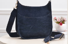 Load image into Gallery viewer, FAUX SUEDE CROSSBODY BAG
