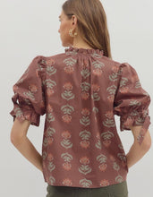 Load image into Gallery viewer, Cathy Floral Top
