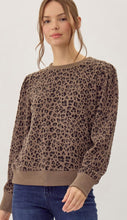 Load image into Gallery viewer, / Lori Leopard Top
