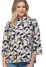 Load image into Gallery viewer, Susie Anne Sweater
