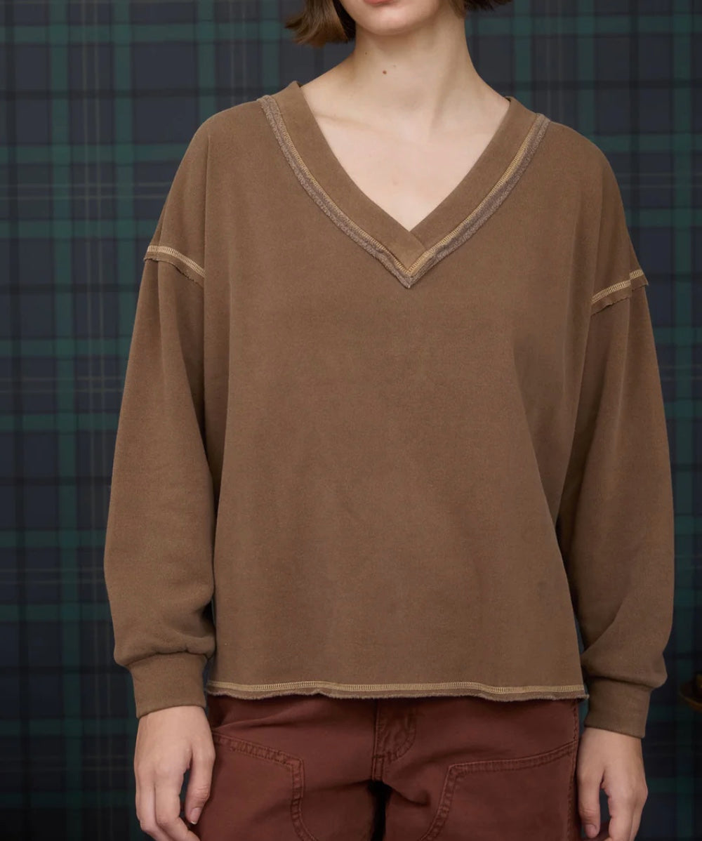V-Neck Pullover