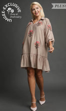 Load image into Gallery viewer, /Floral Boho Ruffle Hem Dress
