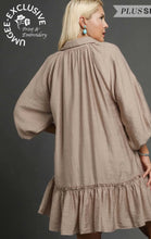 Load image into Gallery viewer, /Floral Boho Ruffle Hem Dress
