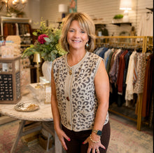 Load image into Gallery viewer, Natalie Animal Print Vest
