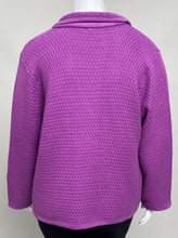 Load image into Gallery viewer, /Basket Weave Jacket - Curvy
