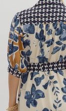 Load image into Gallery viewer, Salone Dress
