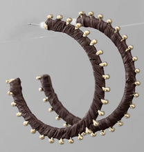 Load image into Gallery viewer, Raffia Flat Hoops
