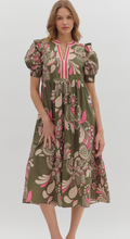 Load image into Gallery viewer, / Pink Paisley Dress
