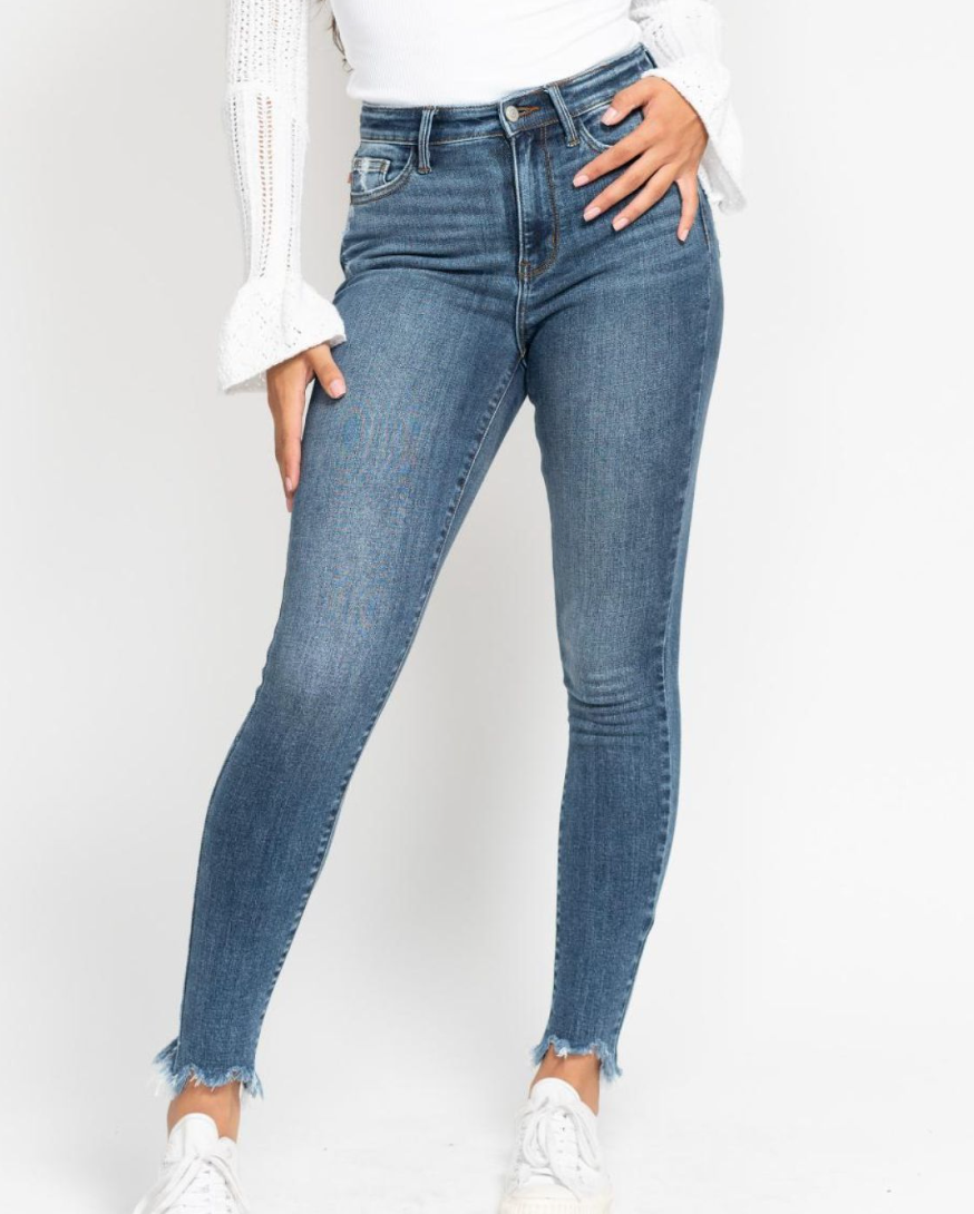 / Judy Blue Shark Bite Jeans