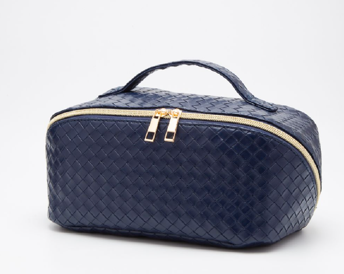 The Juliette Woven VMakeup Bag